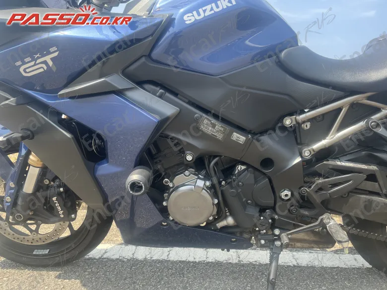 Suzuki Gsx S 1000 Gt - фото 4