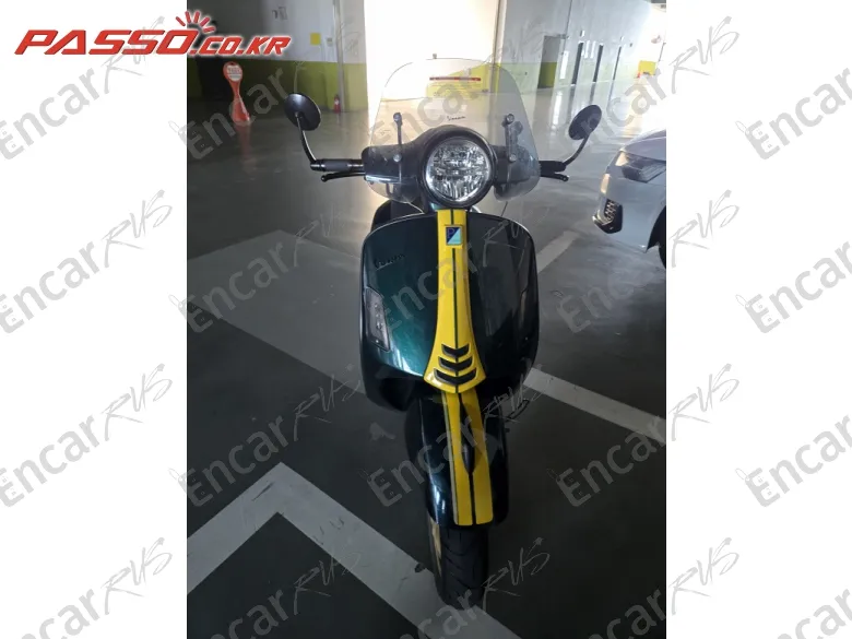 Vespa Gts 300 Super Racing Sixties - фото 4