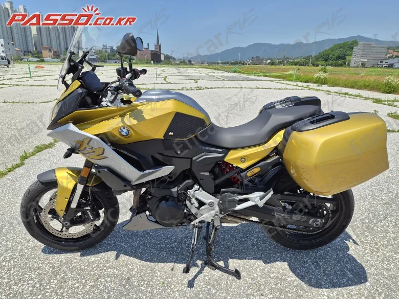 Bmw F 900 Xr - фото 1