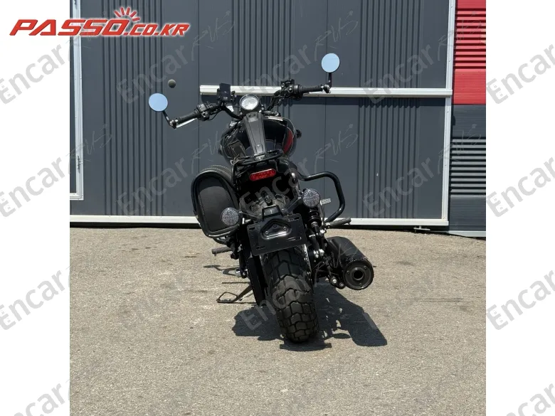 Indian Scout Bobber - фото 6