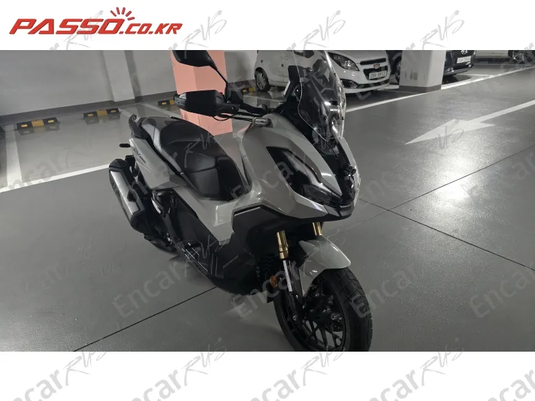 Honda Adv 350 - фото 0
