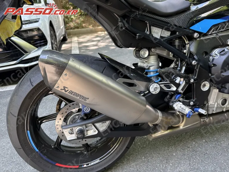 Bmw M 1000 R - фото 6