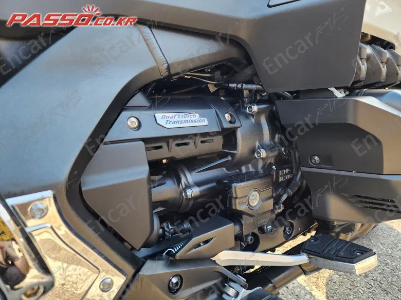 Honda Goldwing Tour Dct Airbag - фото 4