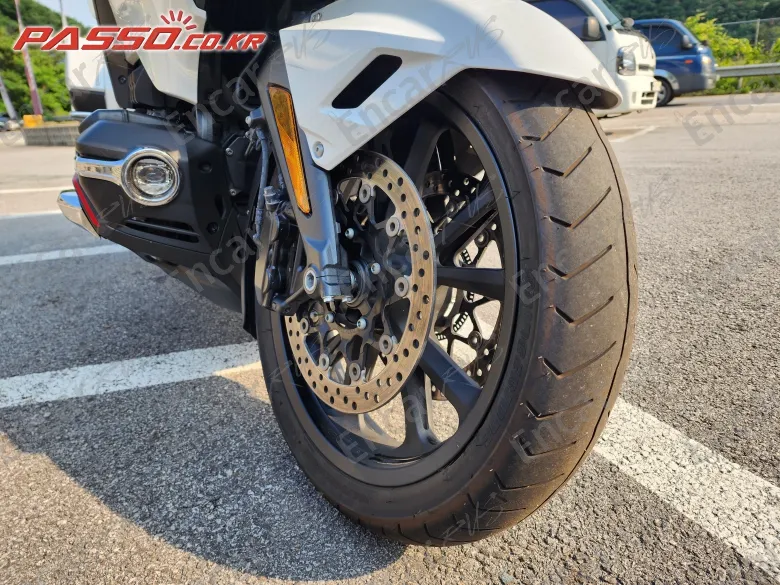Honda Goldwing Tour Dct Airbag - фото 6