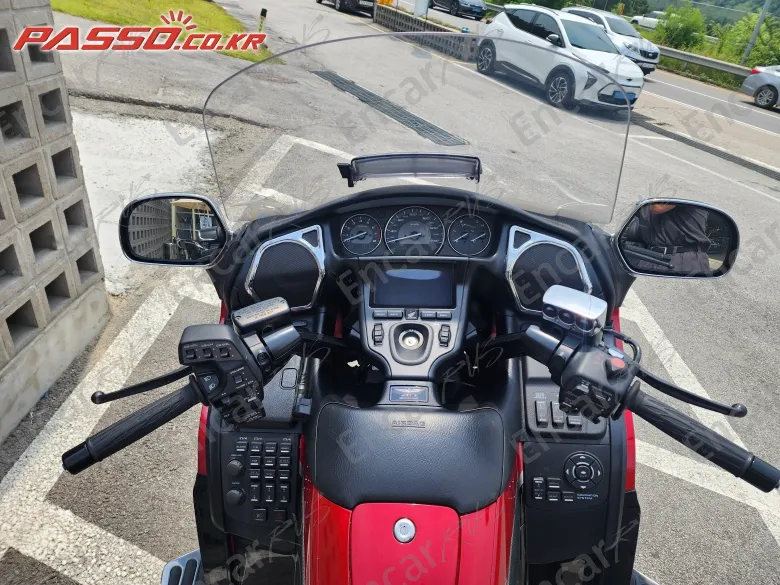 Honda Goldwing 1800 - фото 3