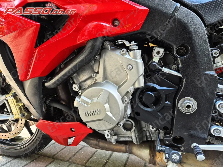 Bmw S 1000 R - фото 6