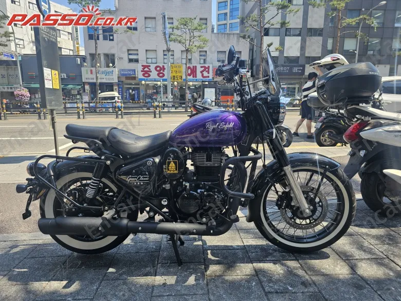 Royal Enfield Classic 350 - фото 0