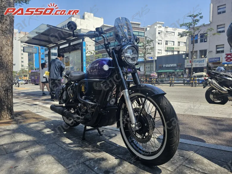 Royal Enfield Classic 350 - фото 2