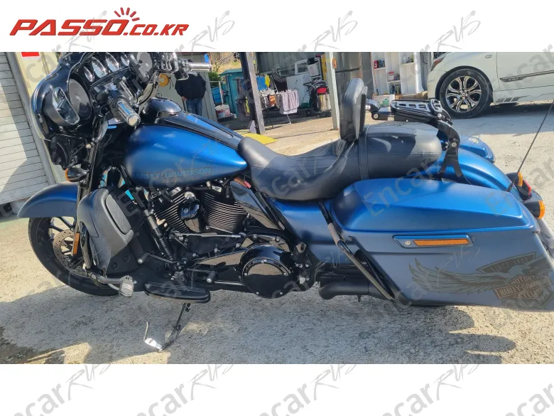 Harley-Davidson Flhx - фото 1