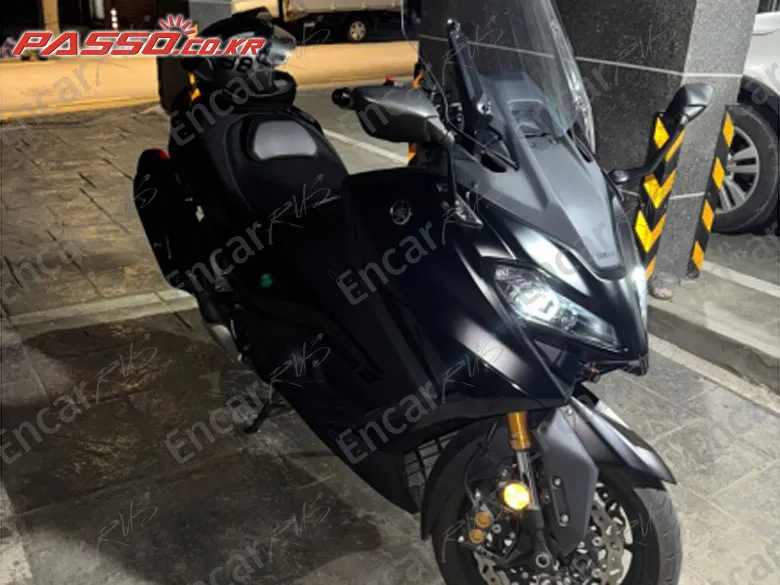 Yamaha T Max 560 - фото 0