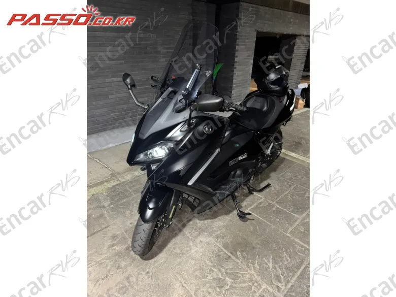 Yamaha T Max 560 - фото 1