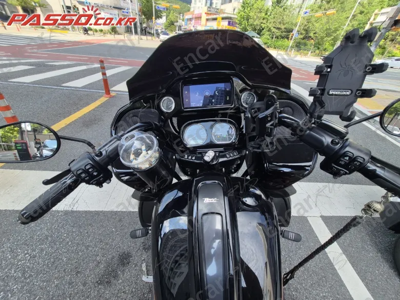 Harley-Davidson Road Glide Special - фото 3