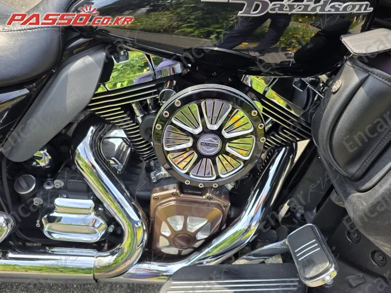 Harley-Davidson Flhx - фото 4