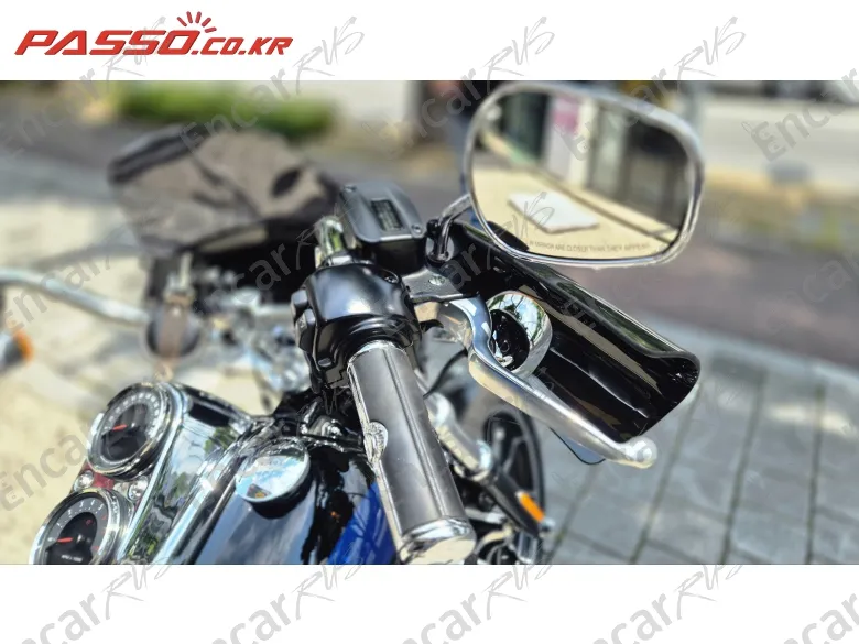 Harley-Davidson Softail Low Rider - фото 3