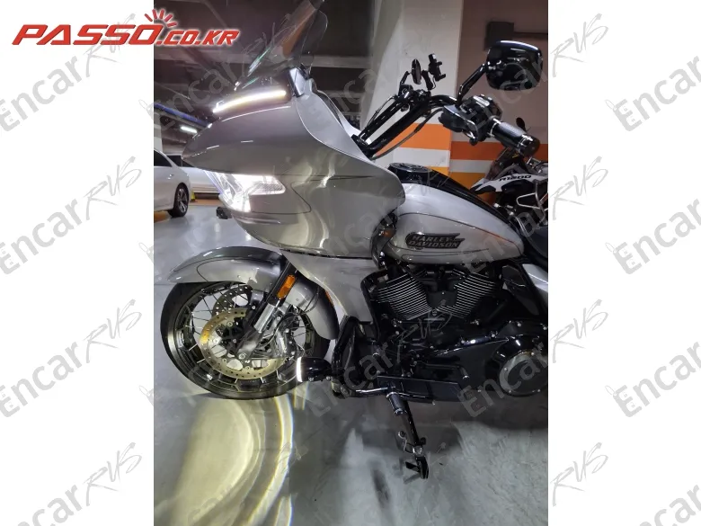 Harley-Davidson Fltrse3 - фото 5