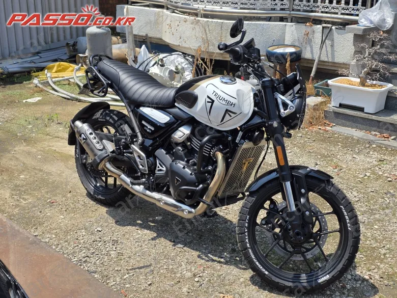 Triumph Speed 400 - фото 1