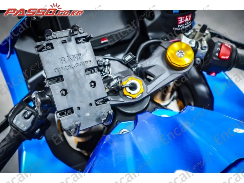 Suzuki Gsx R 1000 R - фото 3