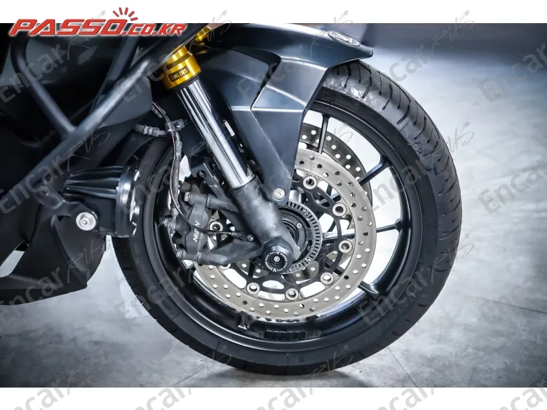 Honda Forza 750 - фото 5
