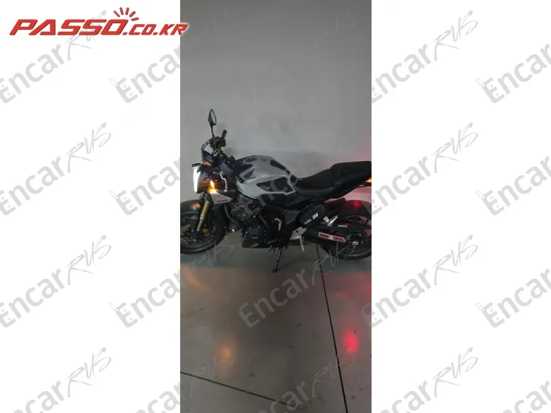 Honda Cb 650 R E-Clutch - фото 1