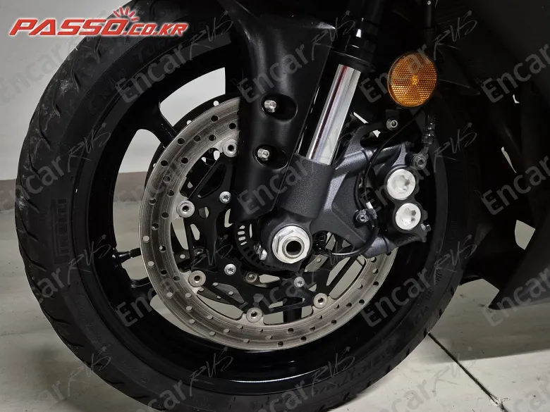 Yamaha Yzf R6 - фото 5
