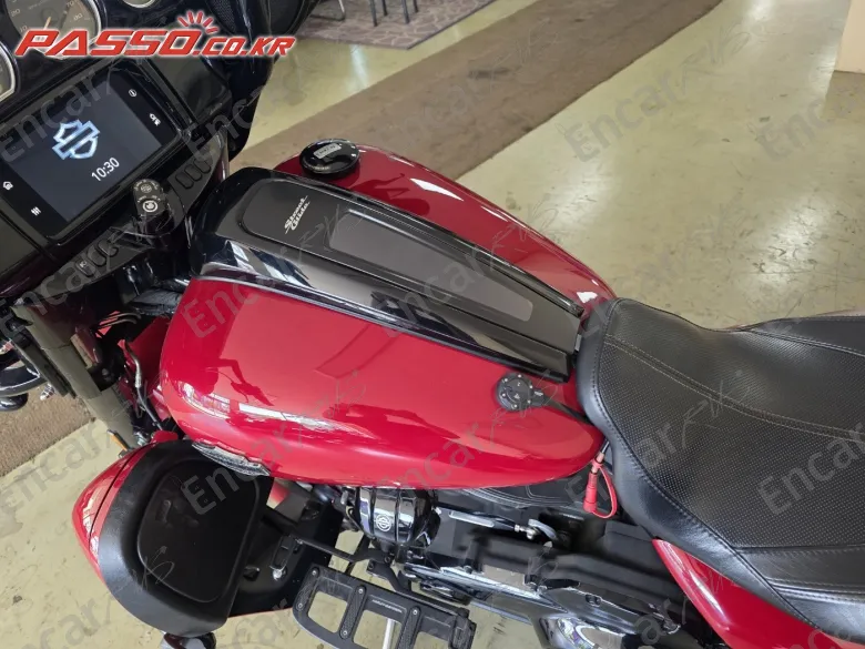 Harley-Davidson Flhx - фото 1