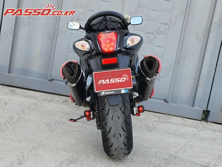 Suzuki Gsx R 1300 Hayabusa - фото 2