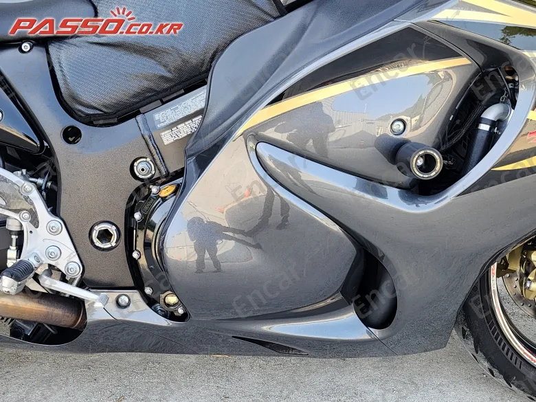 Suzuki Gsx R 1300 Hayabusa - фото 4
