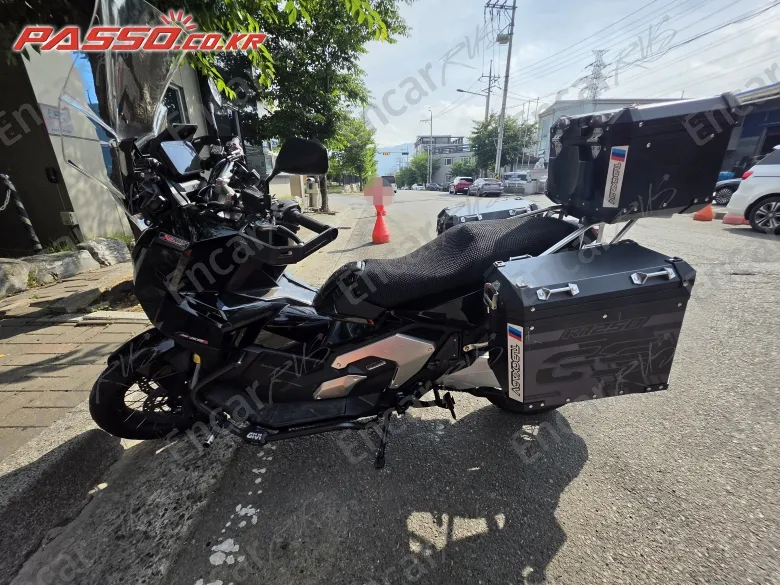 Honda X Adv - фото 1