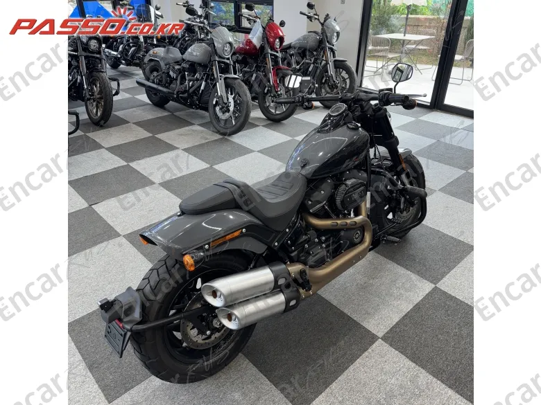 Harley-Davidson Fat Bob 114 - фото 2