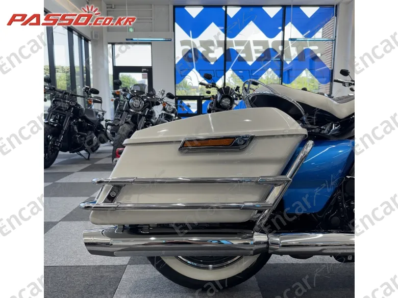 Harley-Davidson Electra Glide Revival - фото 5