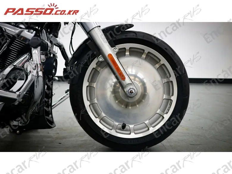 Harley-Davidson Fat Boy 114 - фото 5