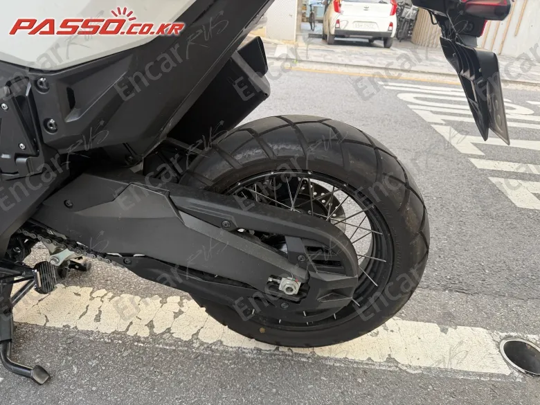 Honda X Adv - фото 6