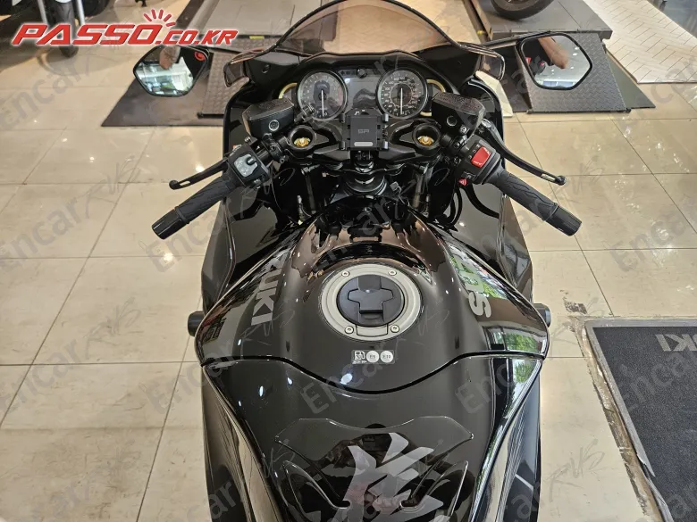 Suzuki Gsx R 1300 Hayabusa - фото 3
