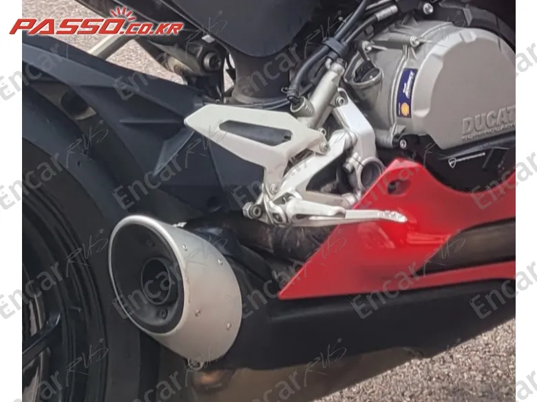 Ducati Panigale V2 - фото 5