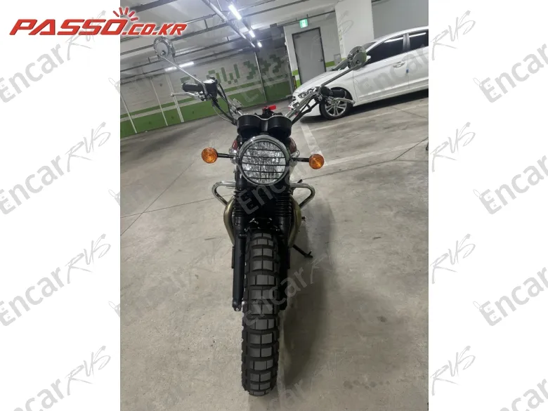 Triumph Bonneville T100 - фото 4