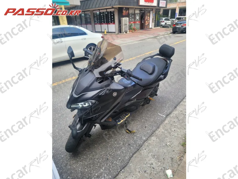 Yamaha T Max 560 - фото 6
