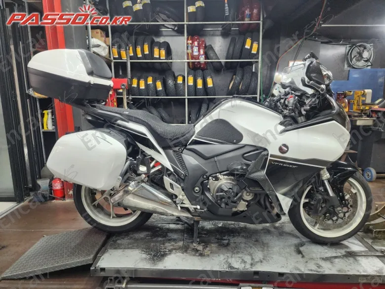 Honda Vfr 1200f Fd - фото 0