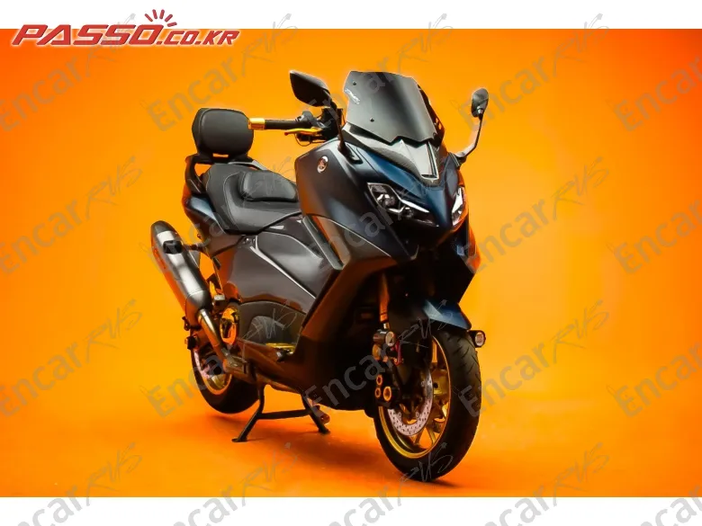 Yamaha T Max 560 - фото 0