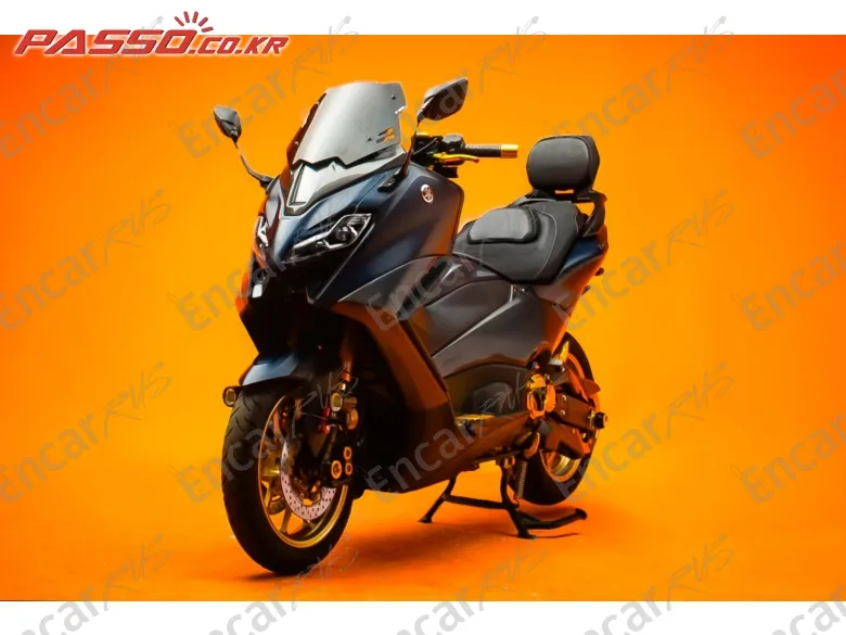 Yamaha T Max 560 - фото 1