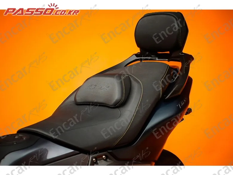 Yamaha T Max 560 - фото 6