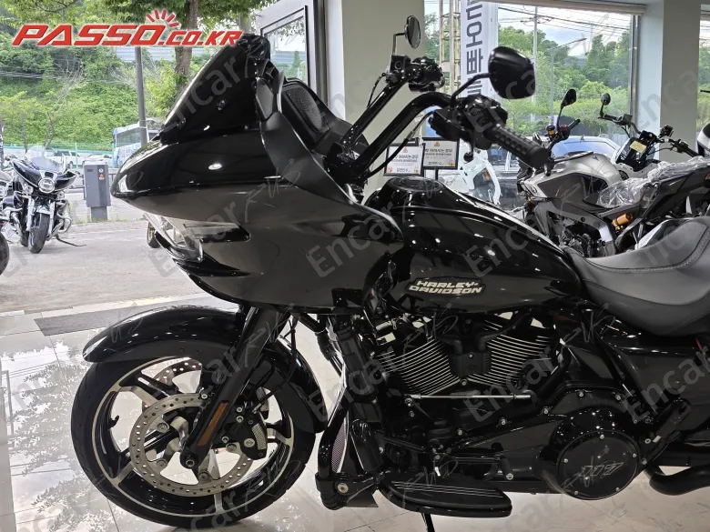 Harley-Davidson Fltr - фото 3