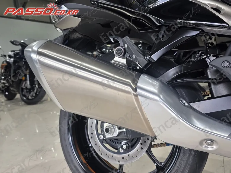 Suzuki Gsx R 1300 Hayabusa - фото 6