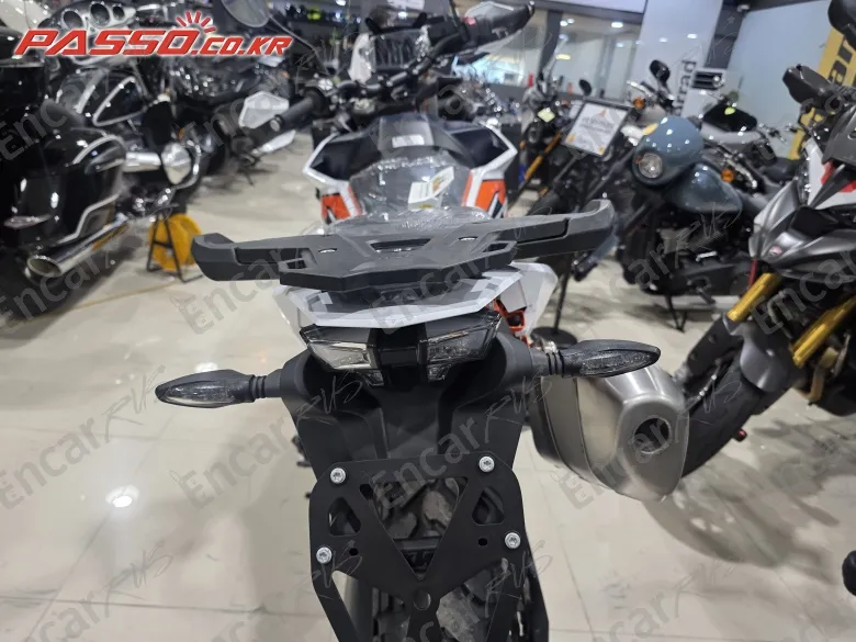 Ktm 890 Adventure R - фото 2