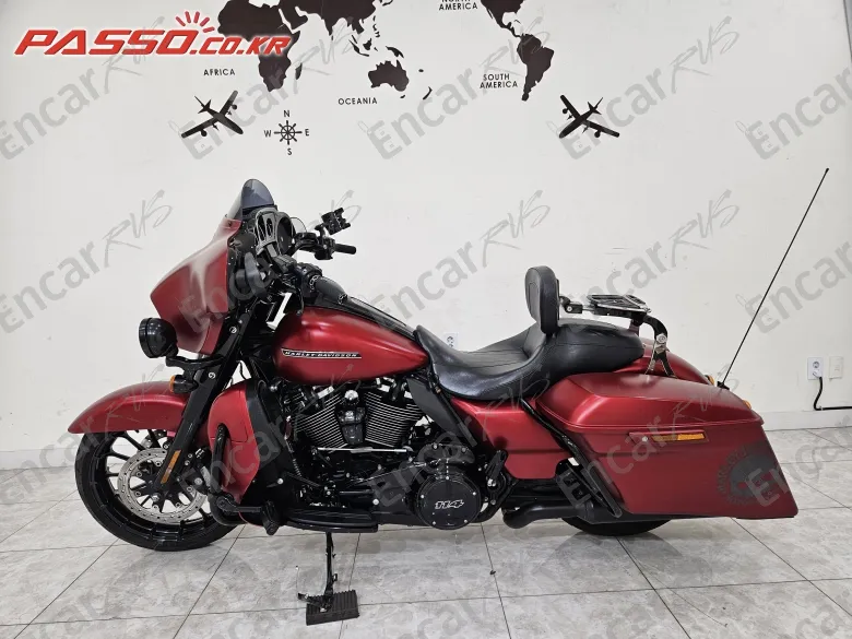 Harley-Davidson Flhxs Street Glide Special - фото 1
