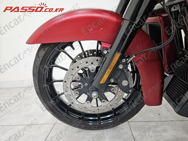 Harley-Davidson Flhxs Street Glide Special - фото 5