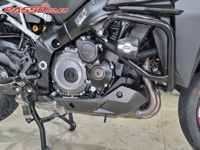 Suzuki Gsx S 1000 Gx - фото 4