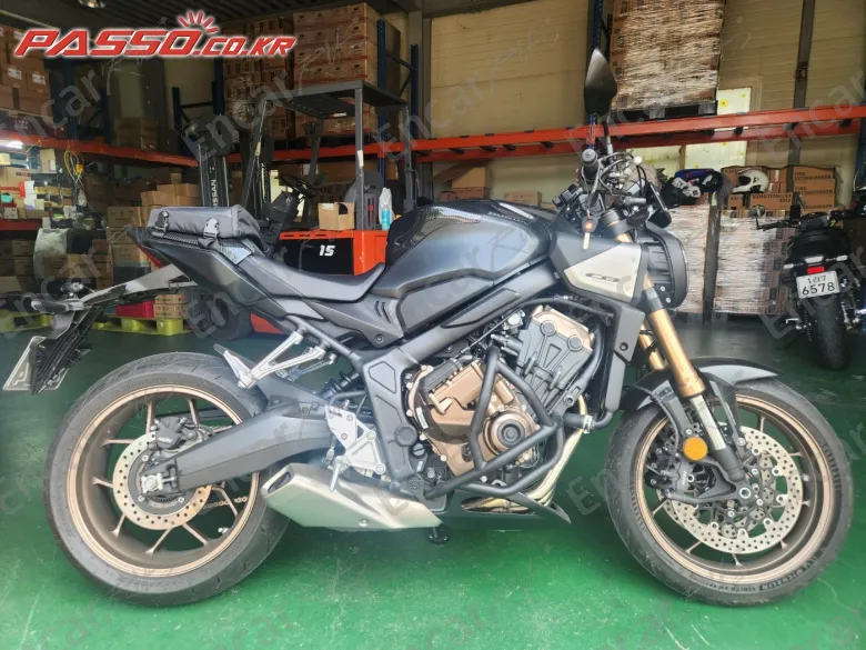 Honda Cb 650 R E-Clutch - фото 0