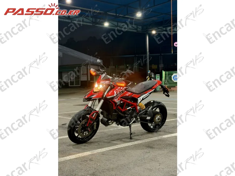 Ducati Hypermotard 939 - фото 1