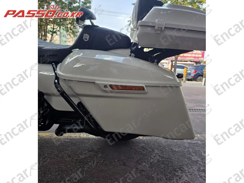 Harley-Davidson Flhxs Street Glide Special - фото 6
