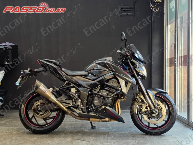 Suzuki Gsx S 750 - фото 0